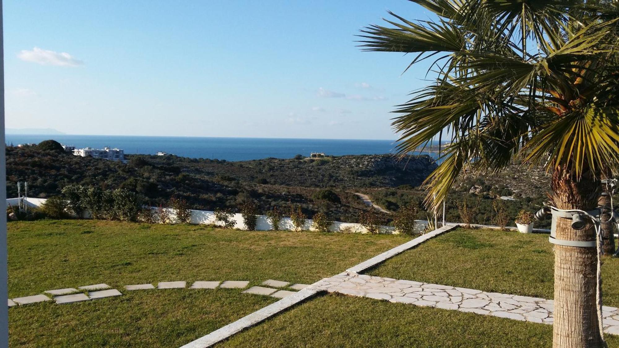 Reveli Estate Villa Kalathas Oda fotoğraf